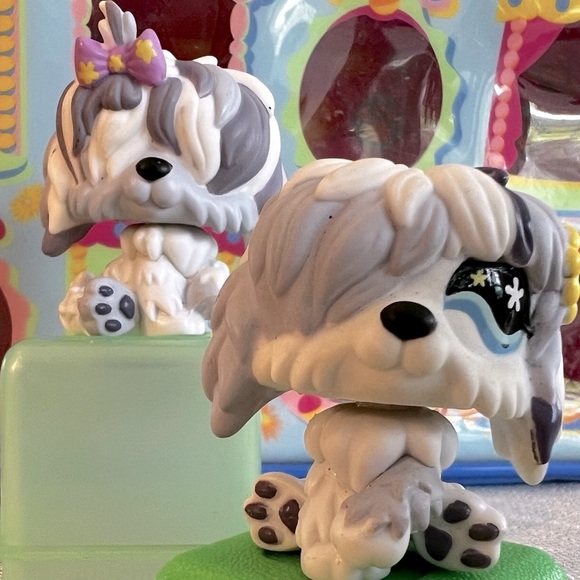 AUTHENTIC Littlest Pet Shop #465 #466 Shaggy Sheepdog Dog White 2007 Hasbro LPS - Picture 1 of 10